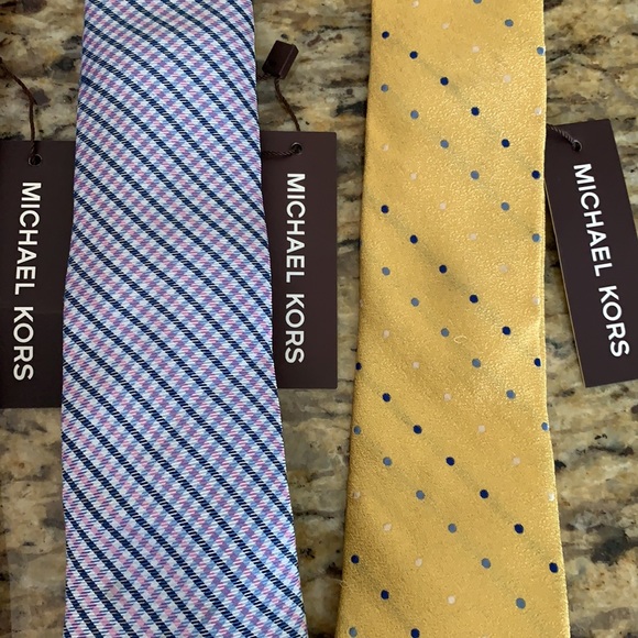 NWT 4 Michael Kors Men’s Silk Ties Pink Yellow - Picture 3 of 4
